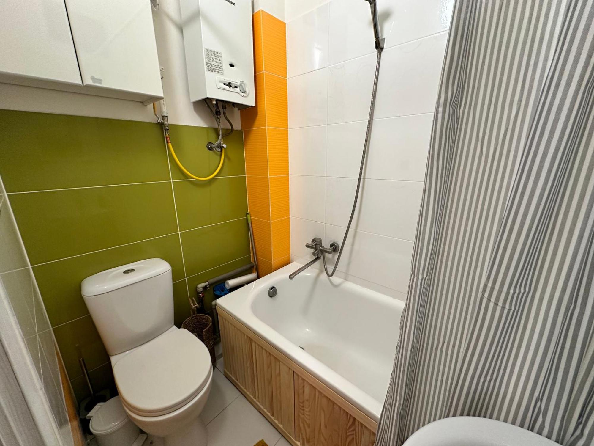 Art Apartment On Kylisha Str Lviv Ngoại thất bức ảnh